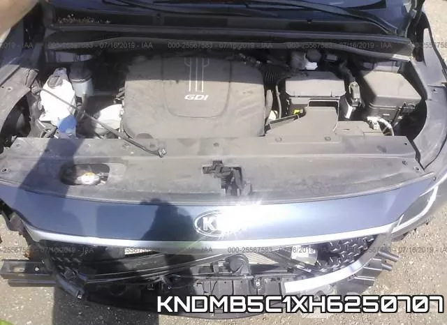 KNDMB5C1XH6250707 фото 2