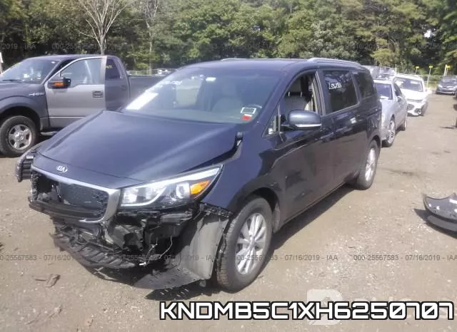 KNDMB5C1XH6250707 фото 3