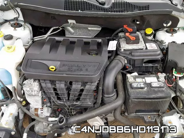 1C4NJDBB6HD113173 фото 8
