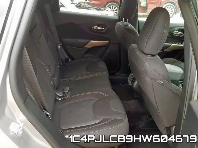 1C4PJLCB9HW604679 фото 7