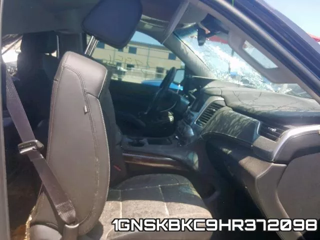 1GNSKBKC9HR372098 фото 6