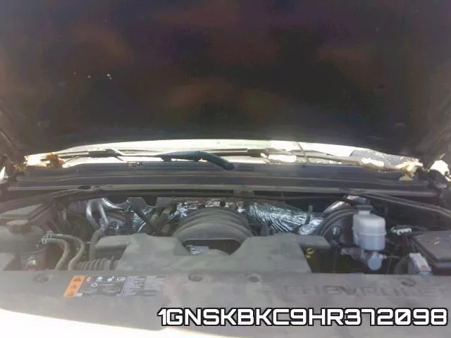1GNSKBKC9HR372098 фото 8