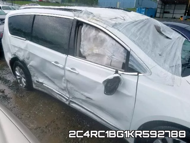 2C4RC1BG1KR592788 фото 10