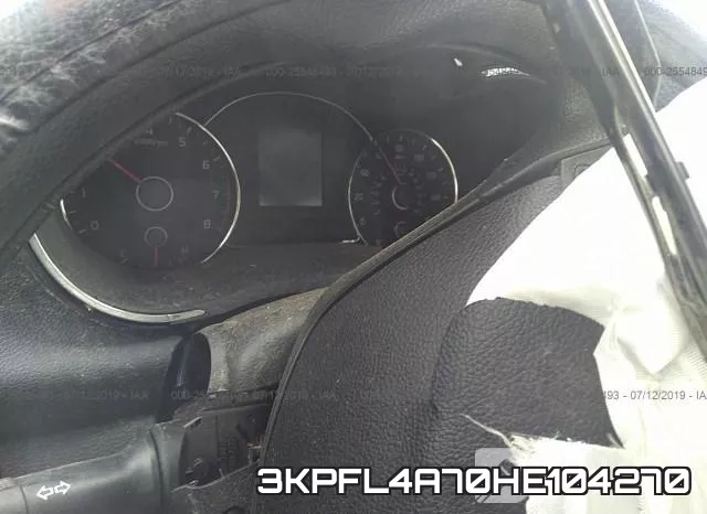 3KPFL4A70HE104270 фото 8