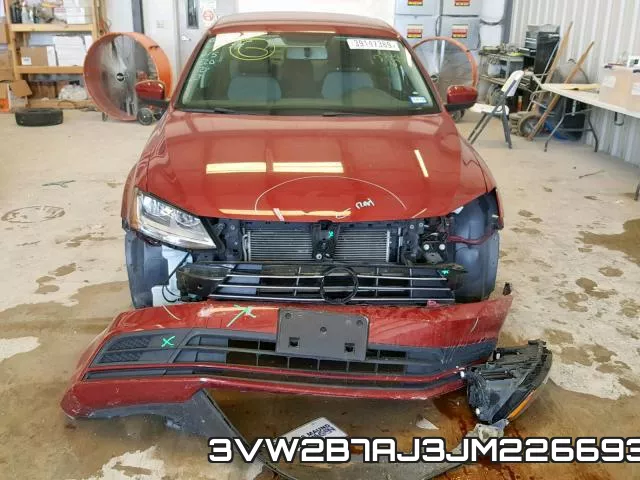3VW2B7AJ3JM226693 фото 10