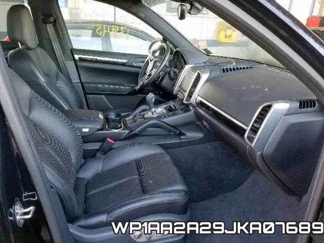 WP1AA2A29JKA07689 фото 6