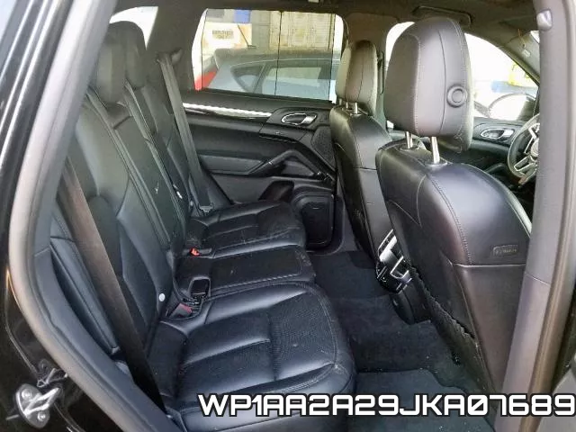 WP1AA2A29JKA07689 фото 7