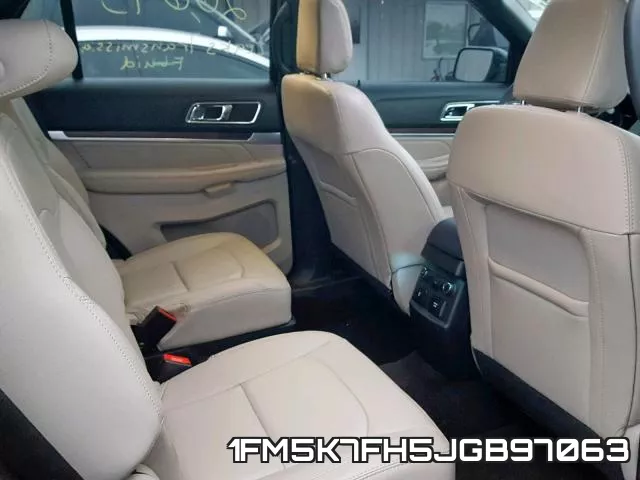 1FM5K7FH5JGB97063 фото 7
