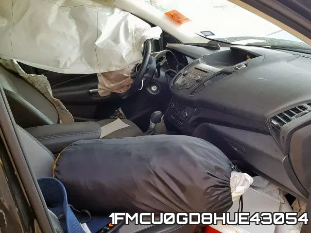 1FMCU0GD8HUE43054 фото 6