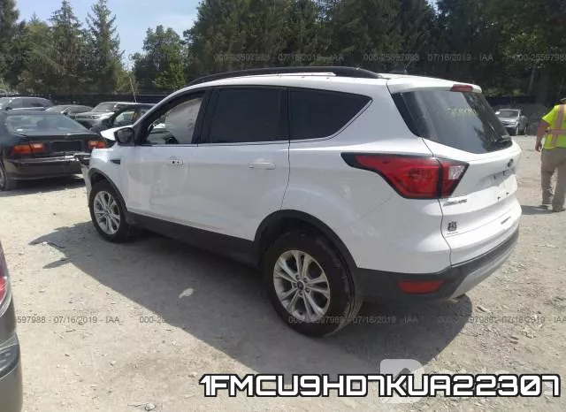 1FMCU9HD7KUA22307 фото 4
