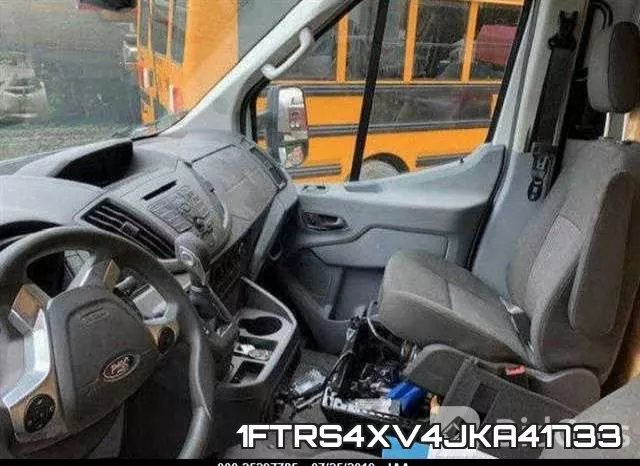 1FTRS4XV4JKA41733 фото 6