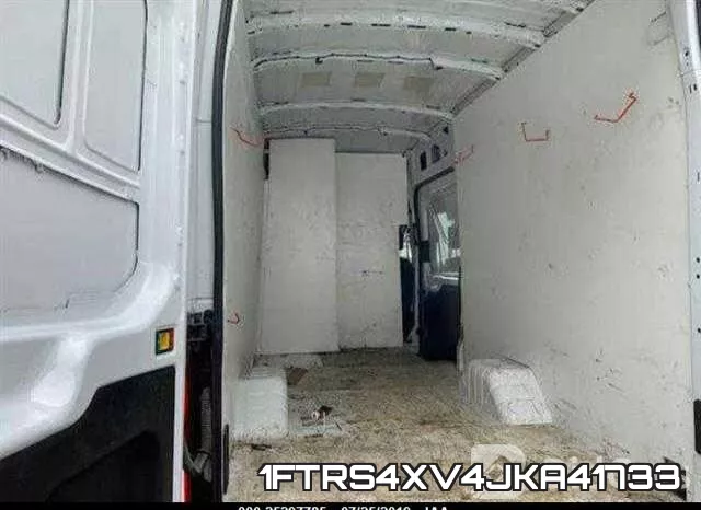 1FTRS4XV4JKA41733 фото 8