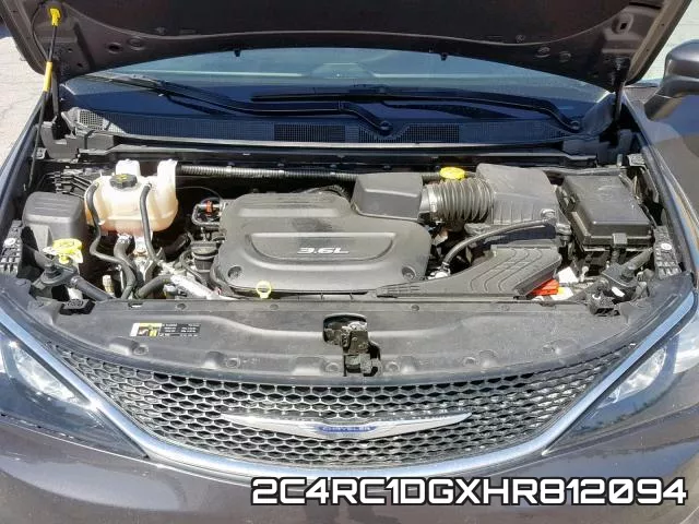 2C4RC1DGXHR812094 фото 8
