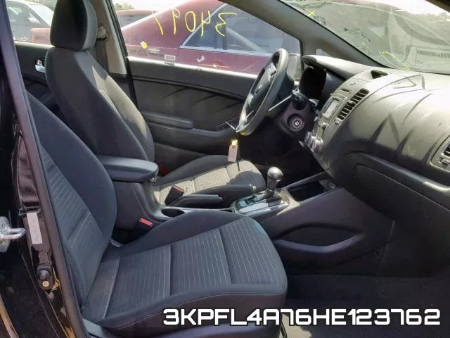 3KPFL4A76HE123762 фото 6