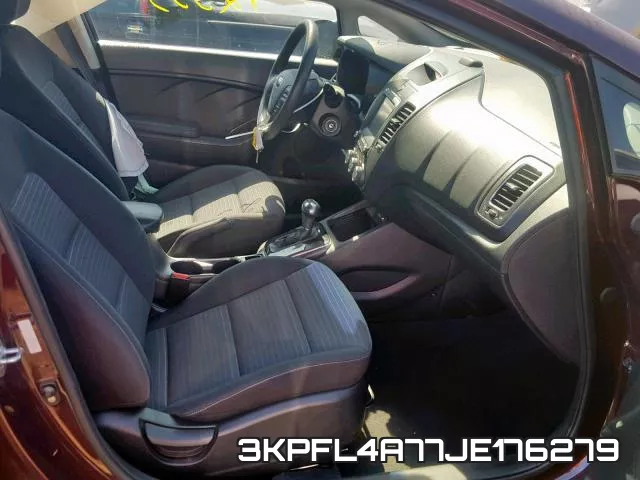 3KPFL4A77JE176279 фото 6