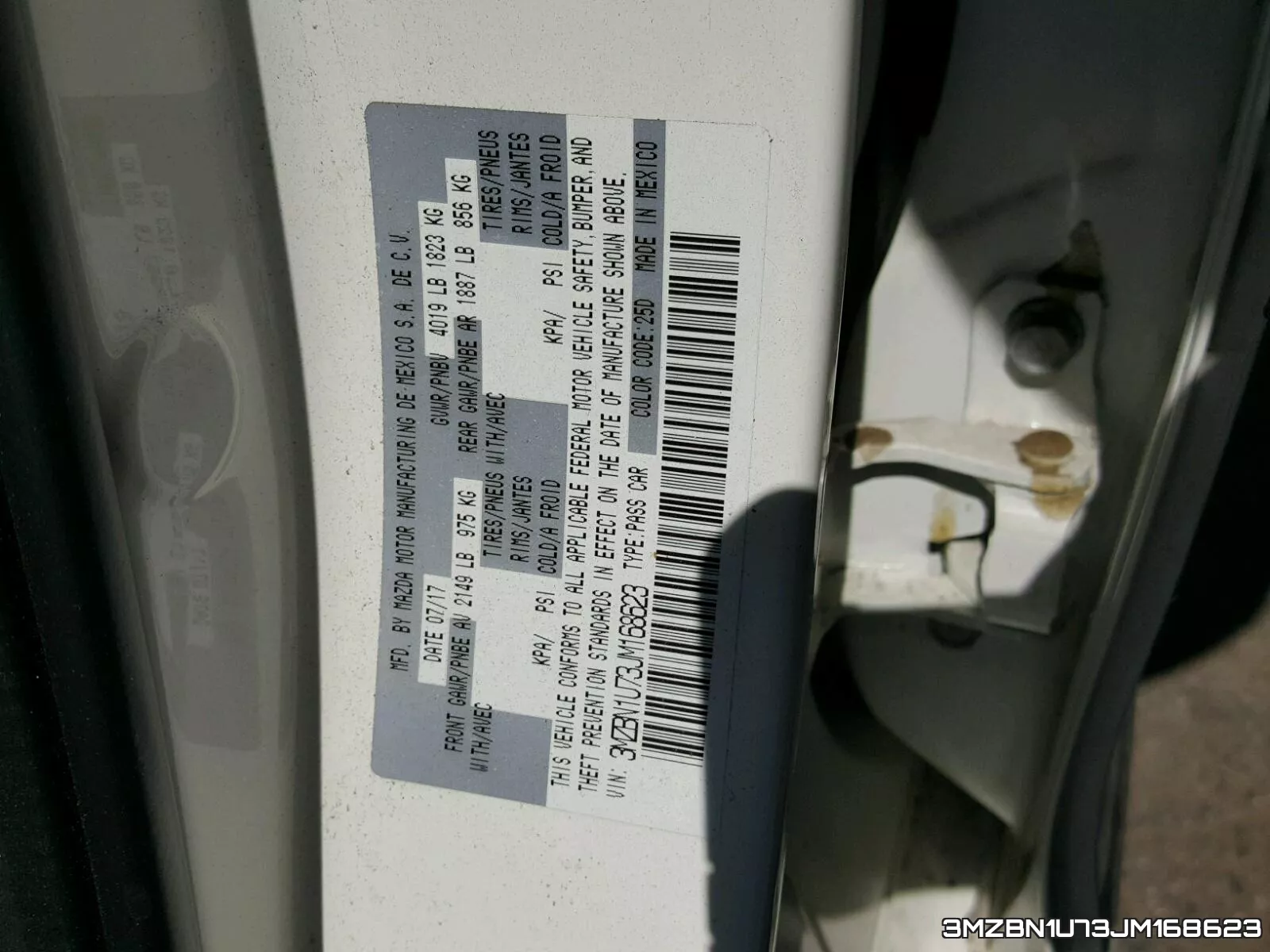 3MZBN1U73JM168623 фото 2