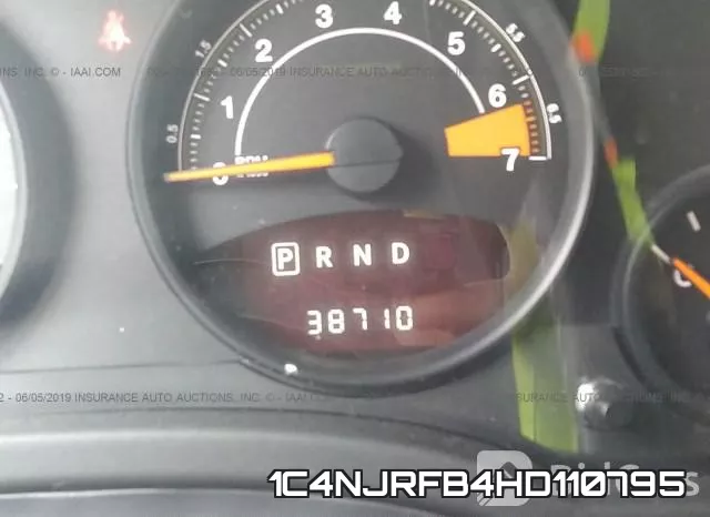 1C4NJRFB4HD110795 фото 8