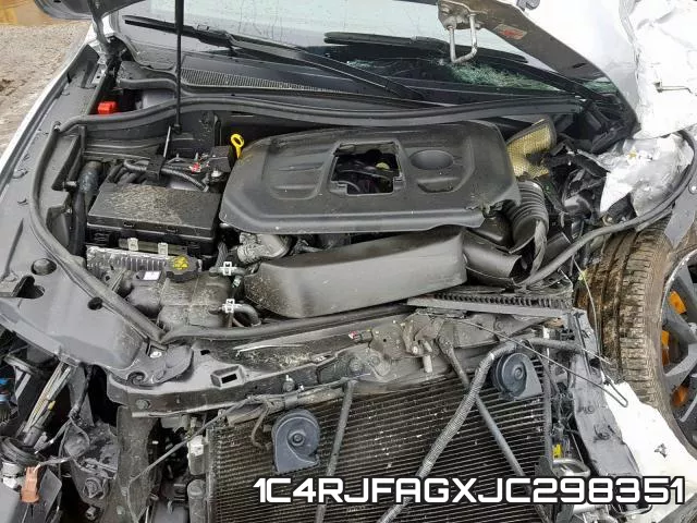 1C4RJFAGXJC298351 фото 8