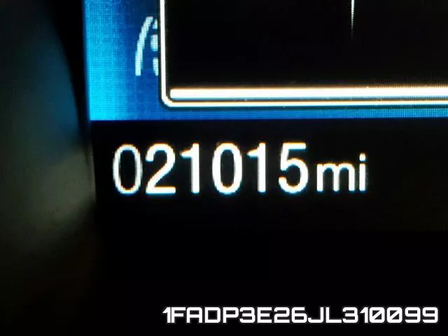 1FADP3E26JL310099 фото 9