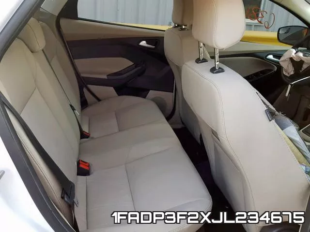 1FADP3F2XJL234675 фото 7