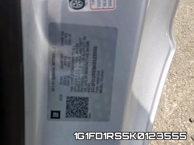 1G1FD1RS5K0123555 фото 2