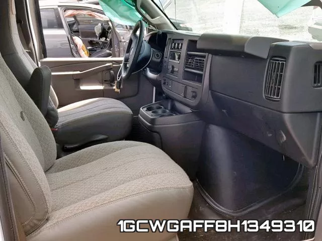 1GCWGAFF8H1349310 фото 6