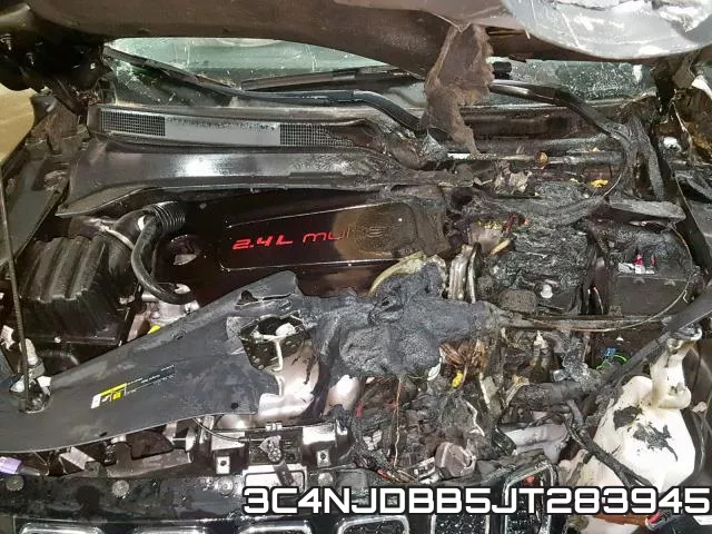 3C4NJDBB5JT283945 фото 8