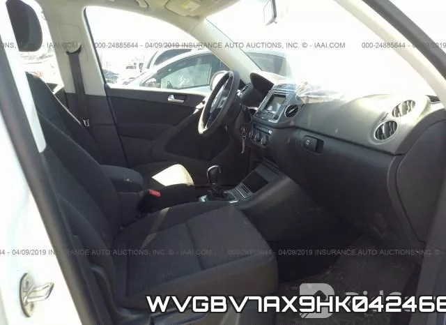 WVGBV7AX9HK042466 фото 6