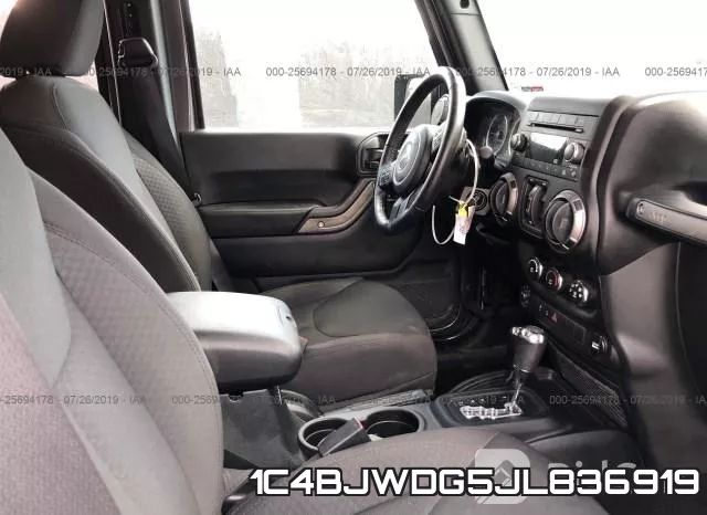 1C4BJWDG5JL836919 фото 6