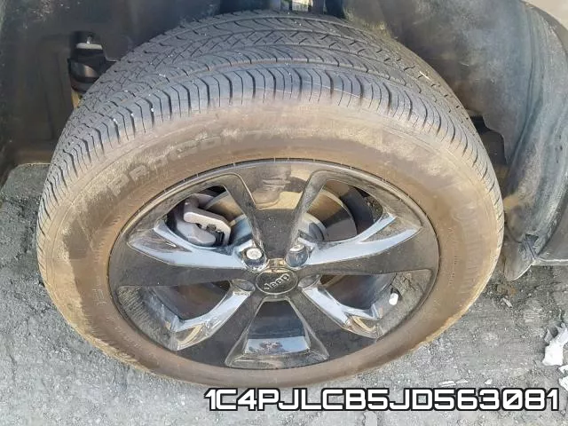 1C4PJLCB5JD563081 фото 10