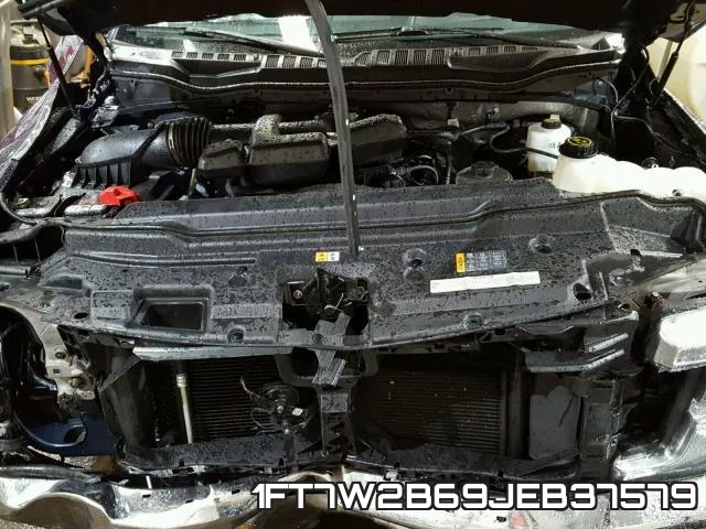 1FT7W2B69JEB37579 фото 8