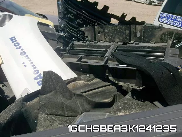 1GCHSBEA3K1241235 фото 10
