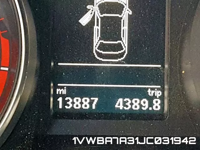 1VWBA7A31JC031942 фото 9