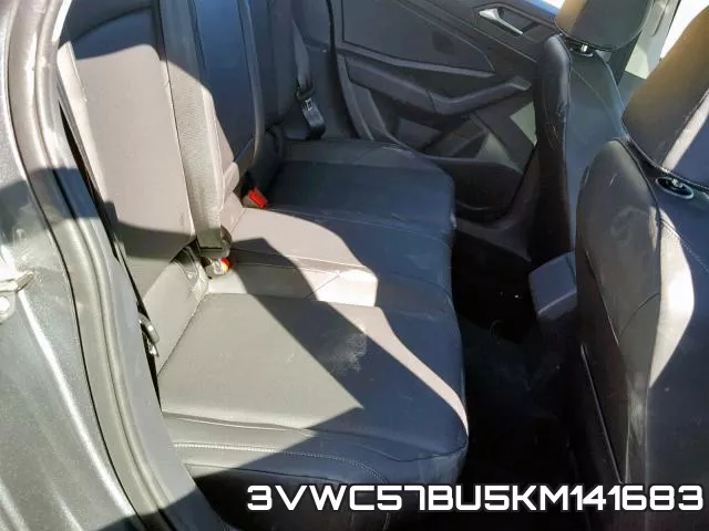 3VWC57BU5KM141683 фото 7
