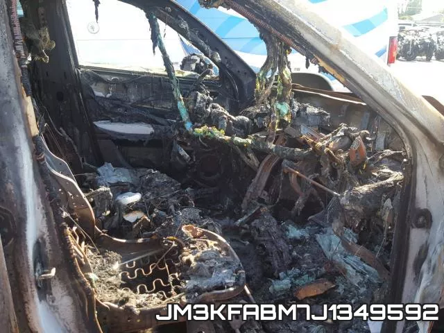 JM3KFABM7J1349592 фото 6