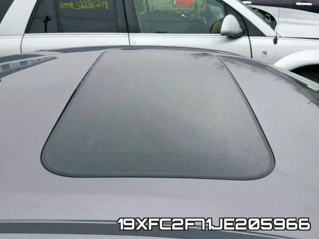 19XFC2F71JE205966 фото 10