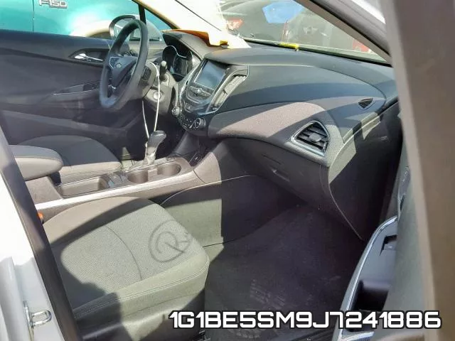 1G1BE5SM9J7241886 фото 6