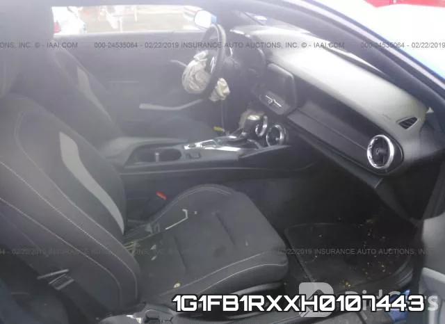 1G1FB1RXXH0107443 фото 6