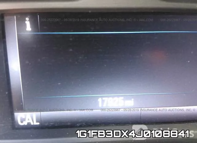 1G1FB3DX4J0108841 фото 8