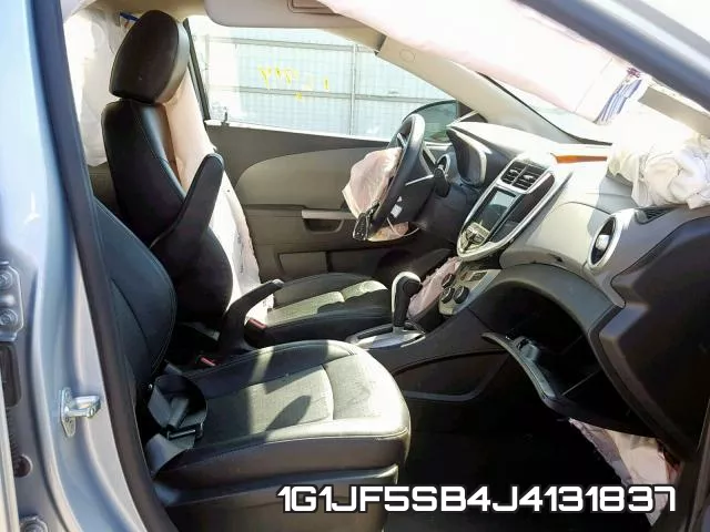 1G1JF5SB4J4131837 фото 6
