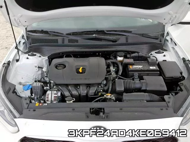 3KPF24AD4KE069412 фото 8