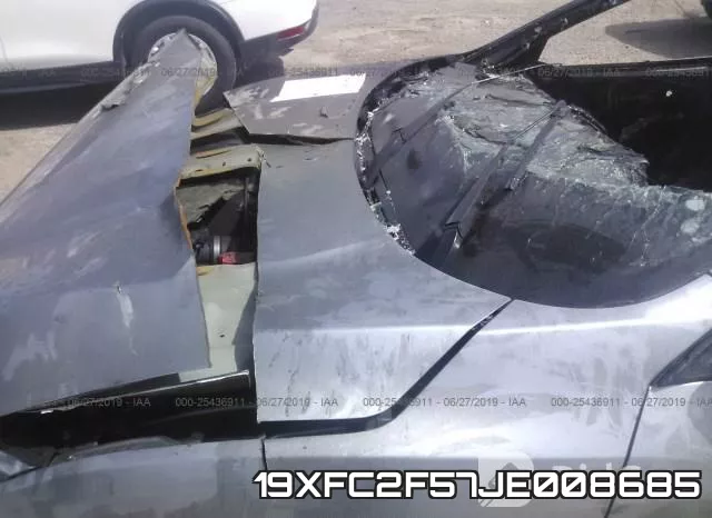 19XFC2F57JE008685 фото 7