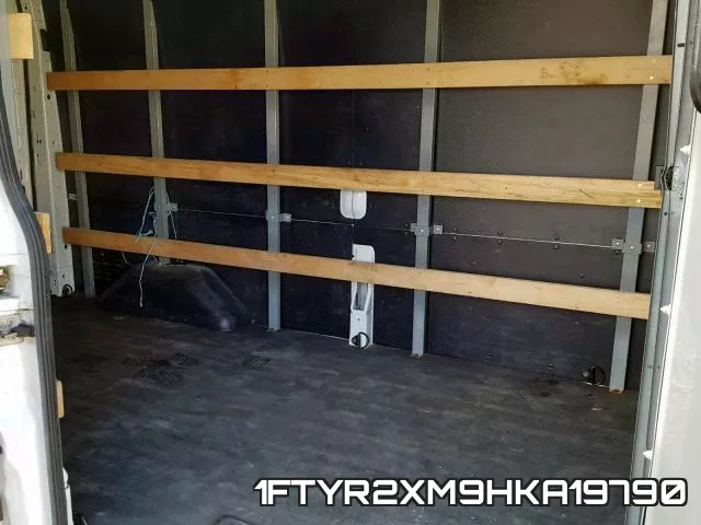1FTYR2XM9HKA19790 фото 7