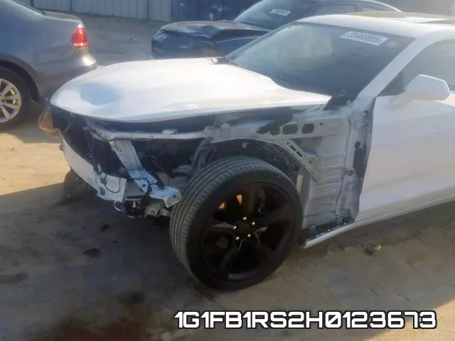 1G1FB1RS2H0123673 фото 10