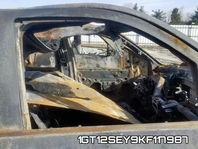 1GT12SEY9KF117987 фото 6