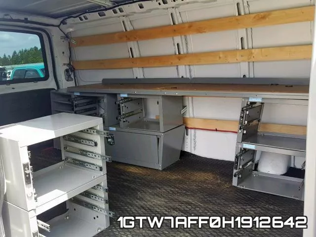 1GTW7AFF0H1912642 фото 7