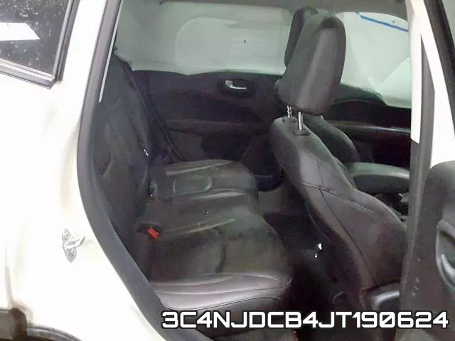3C4NJDCB4JT190624 фото 7