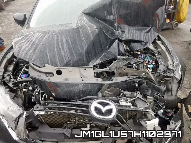 JM1GL1U57H1102371 фото 8