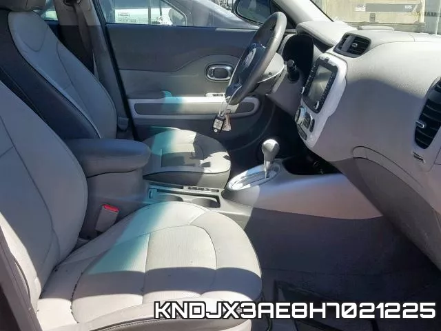 KNDJX3AE8H7021225 фото 6