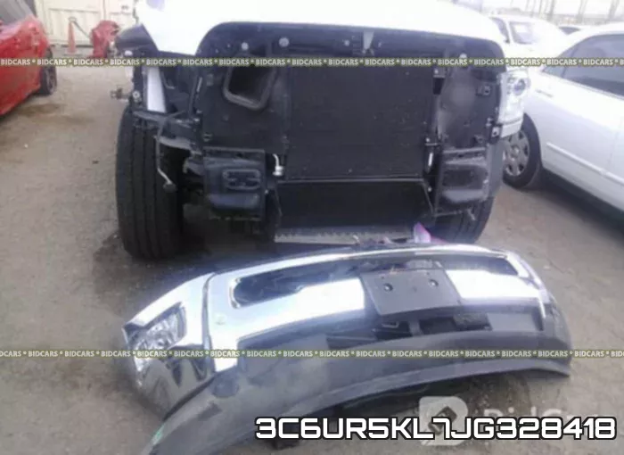 3C6UR5KL7JG328418 фото 7